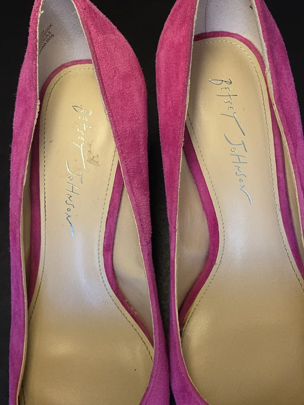 Betsey Johnson Pink Suede Pointed Toe Pumps with Embellished Block Heel Glamour - Picture 5 of 6